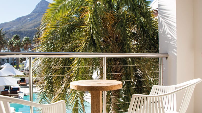 The Bay Hotel-Premier Pool Room 5_6883